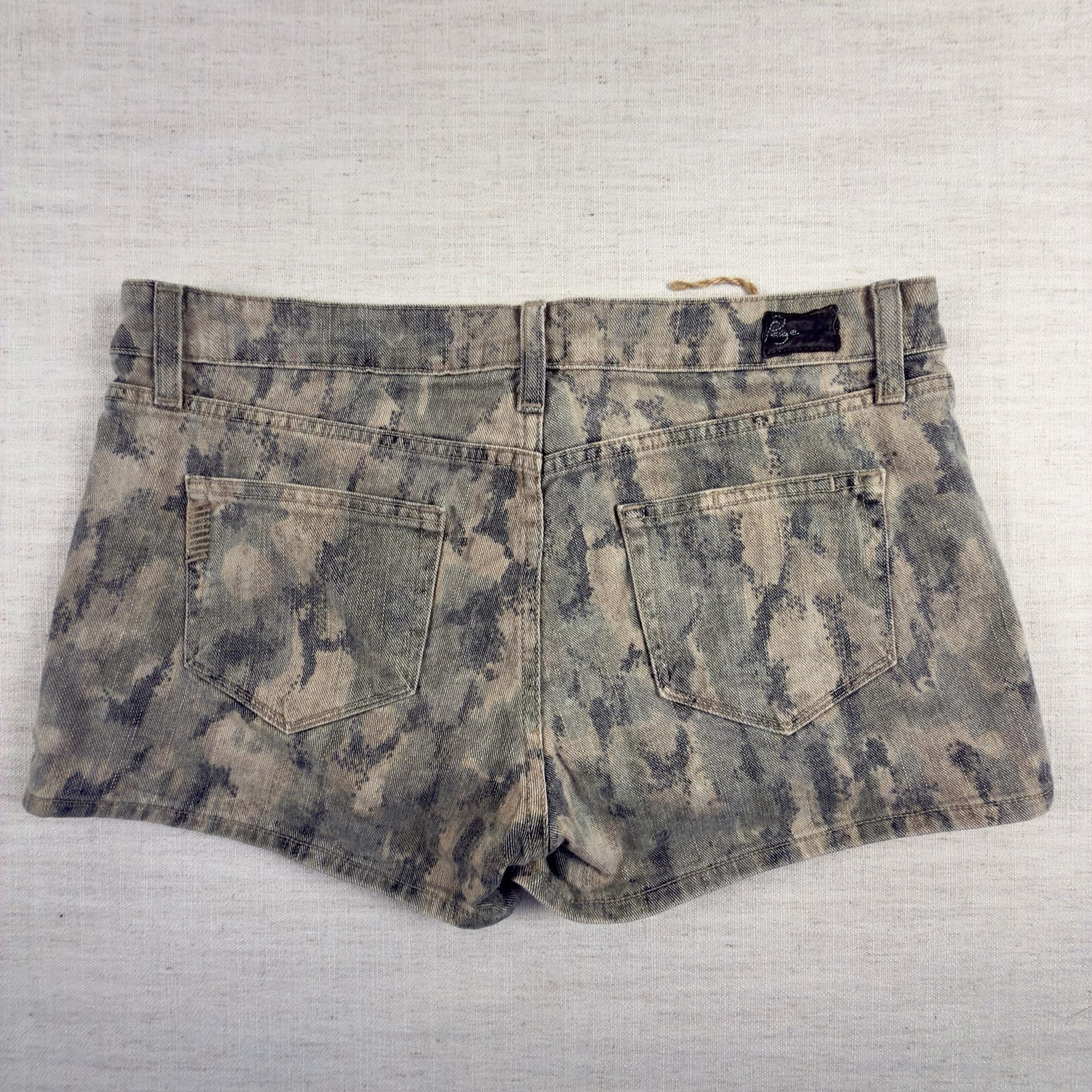 Paige Camo Short Jean Shorts size 29 5