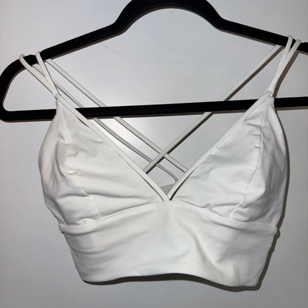 Lululemon Free to Be Serene Bra Size 4 White Strappy Sports Bra
