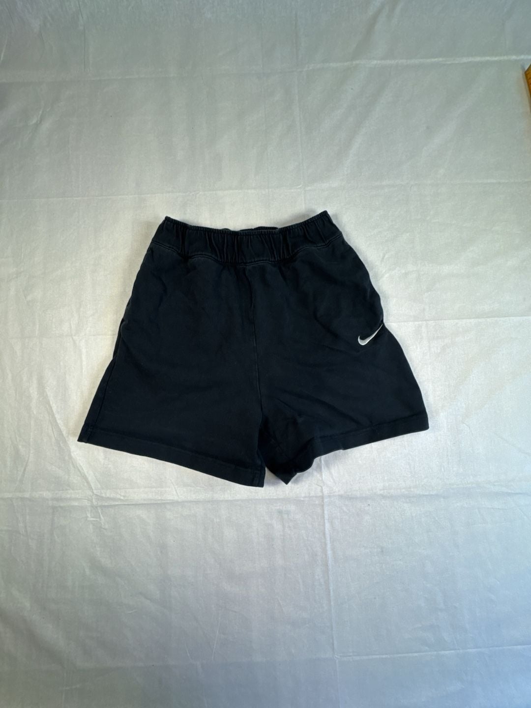 Nike Women's Black Elastic Waist Athletic Shorts Size XS 2