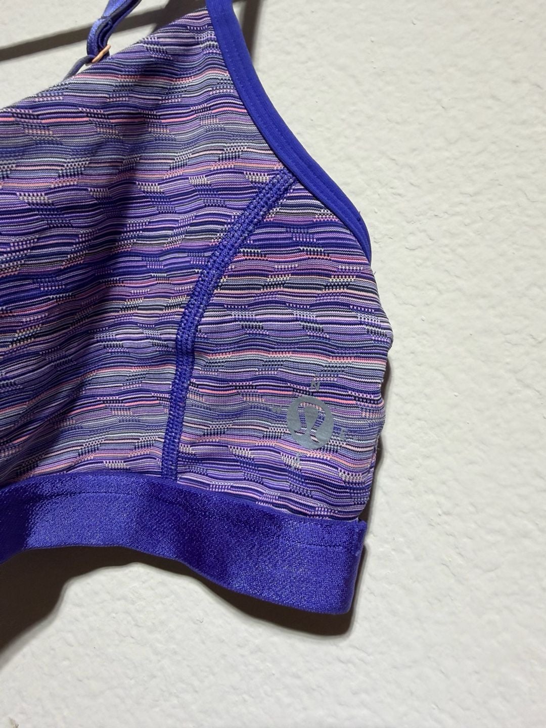 Lululemon Free to Be Bra Wild Size 8 Purple Multi-Stripe 2