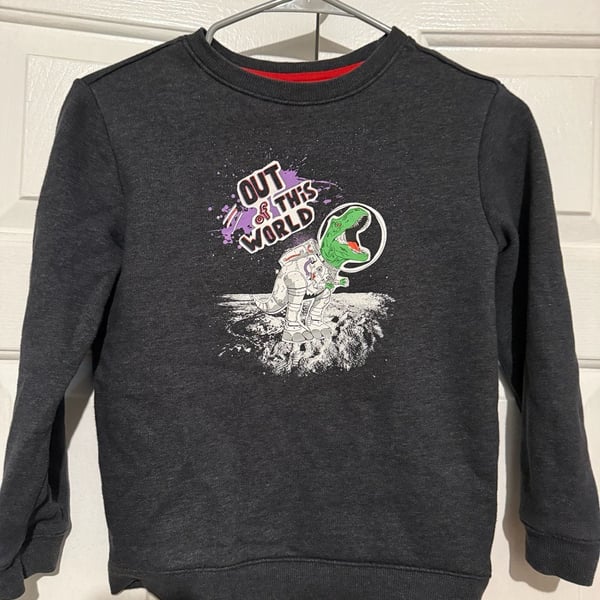 Cat & Jack Out of This World Dinosaur Graphic Sweatshirt Size S (6/7)