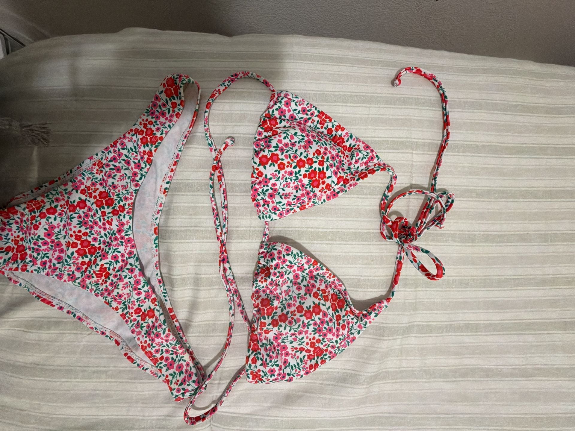 Floral Print String Bikini Set 2