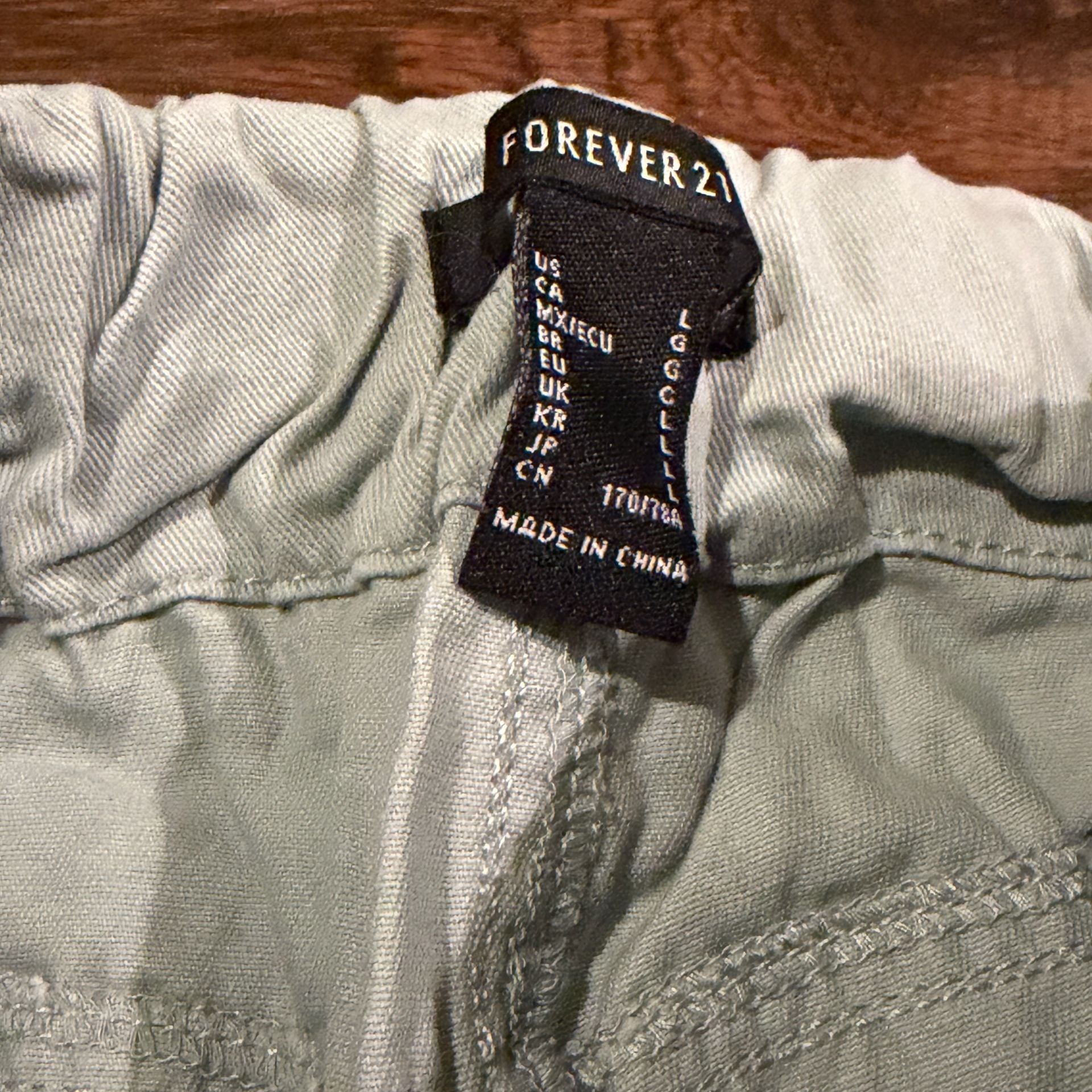 Product thumbnail 3
