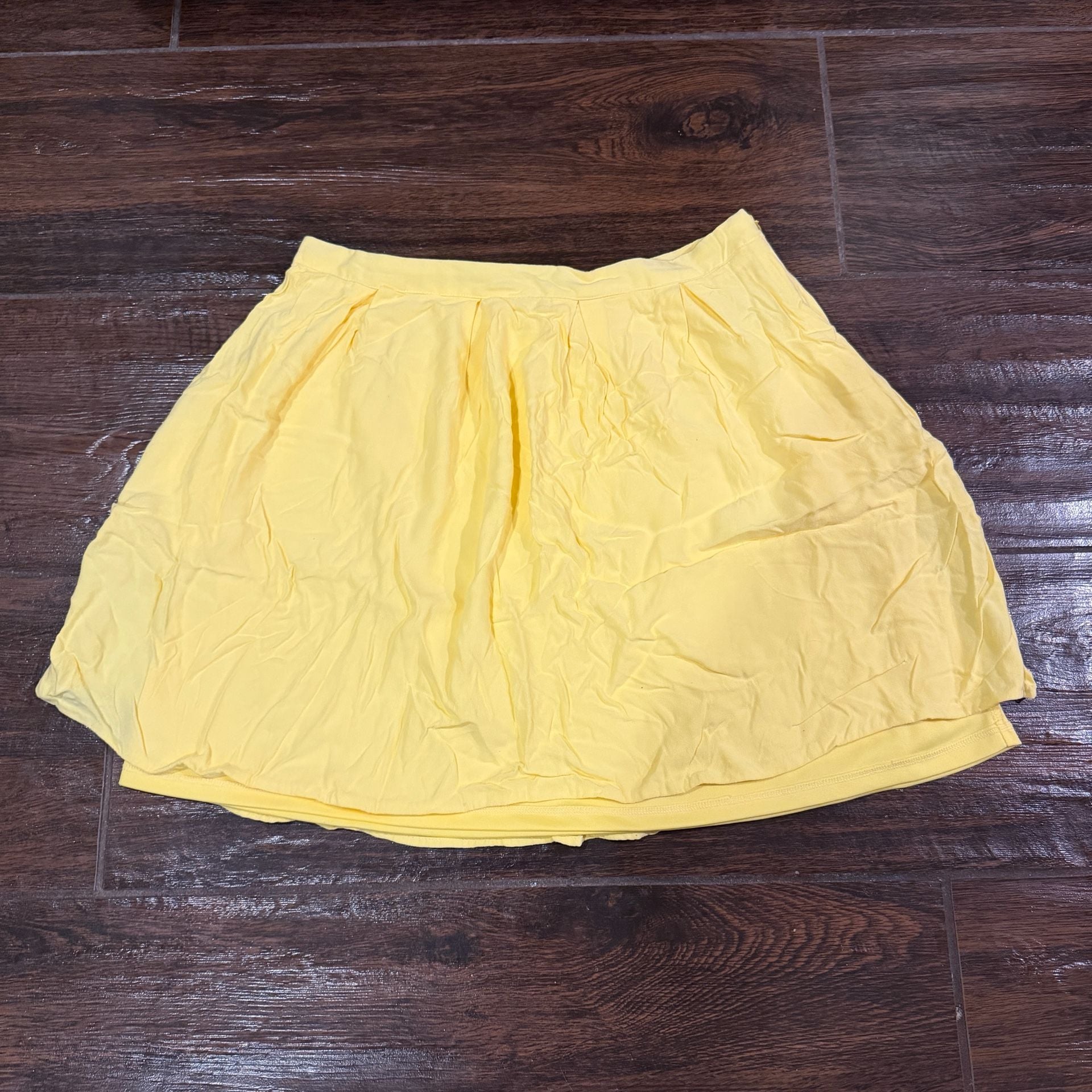Forever 21 Yellow Pleated Mini Skirt Size L 2