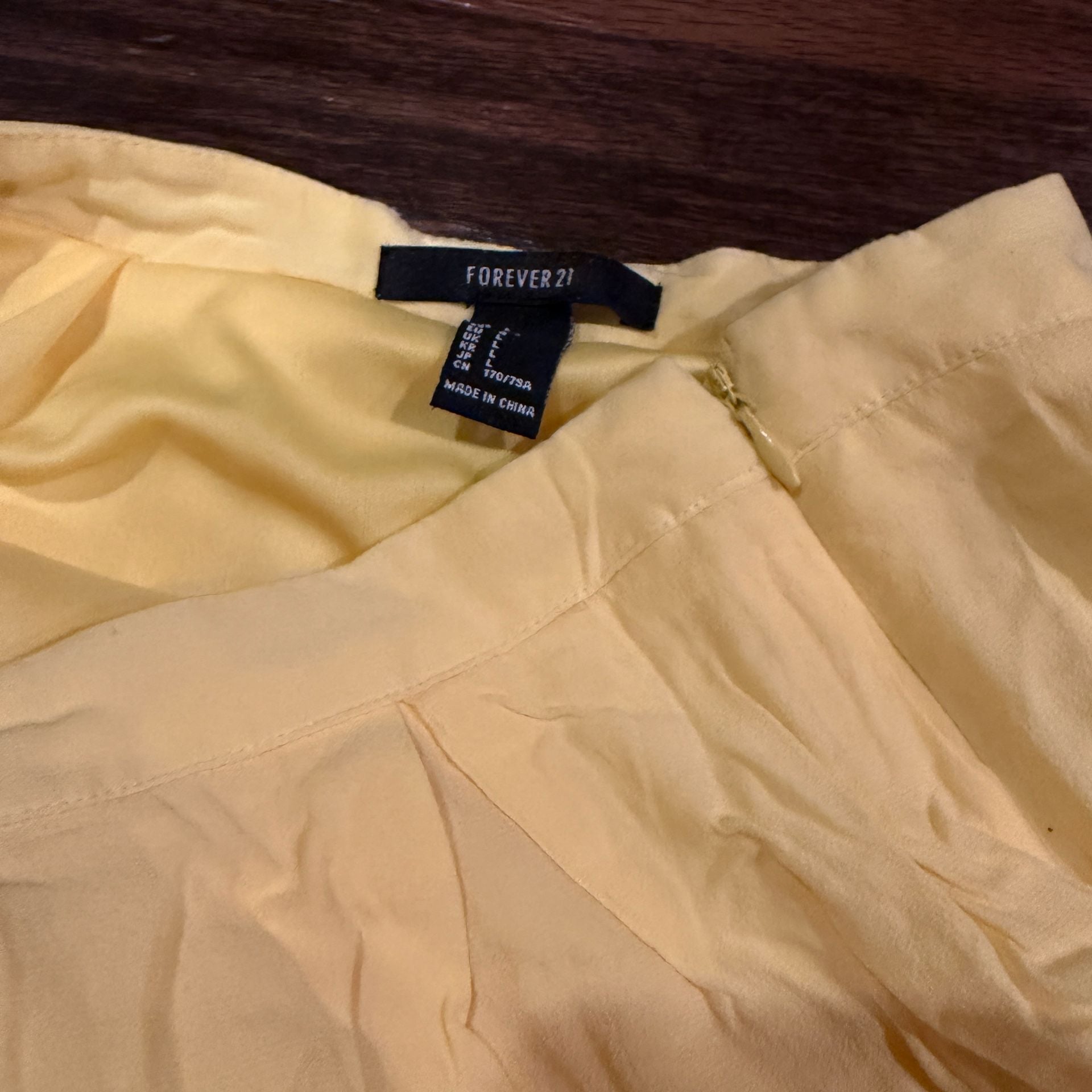 Forever 21 Yellow Pleated Mini Skirt Size L 4