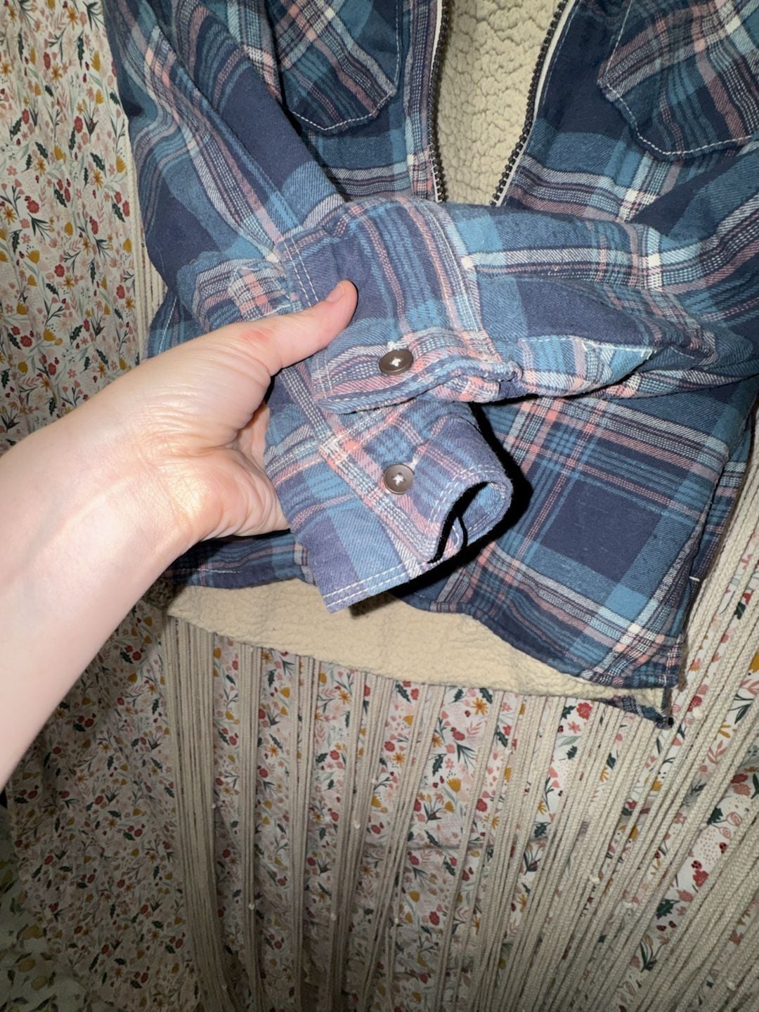 Legacy Falls Women's Size M Blue Plaid Sherpa Lined Zip Up Flannel Jacket 5