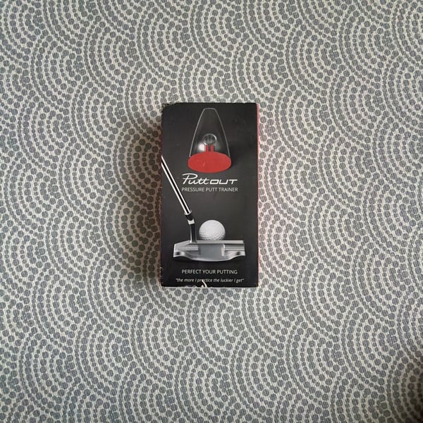 PuttOut Pressure Putt Trainer Golf Putting Aid