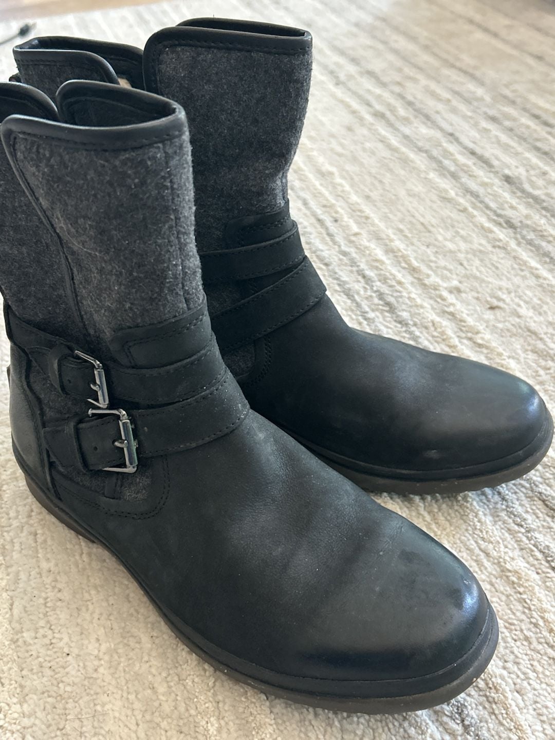 UGG Women's Size 8 Waterproof Buckle Boots 1005269 6