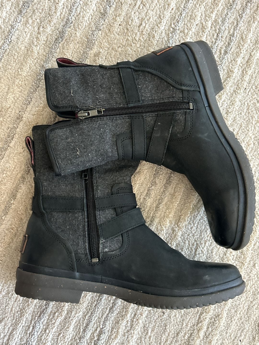 UGG Women's Size 8 Waterproof Buckle Boots 1005269 8