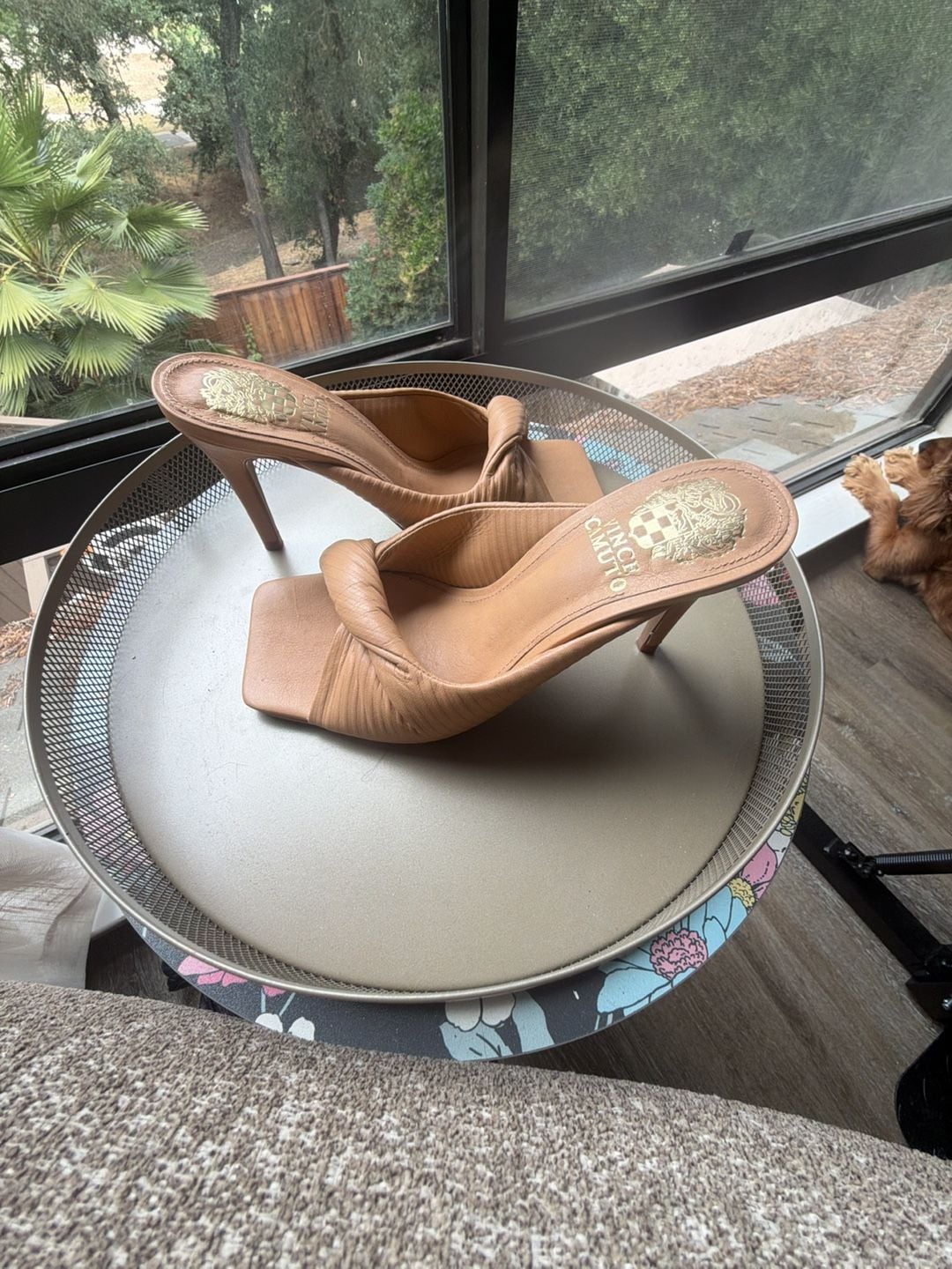 Vince Camuto Tan Leather Twist Strap Square Toe Heeled sandals Size 5.5M 3