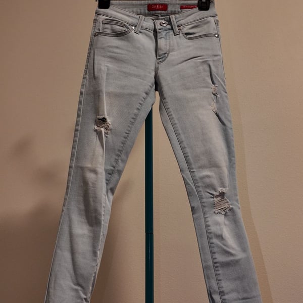 Guess Sienna Curvy Fit Medium Rise Skinny Distressed Jeans