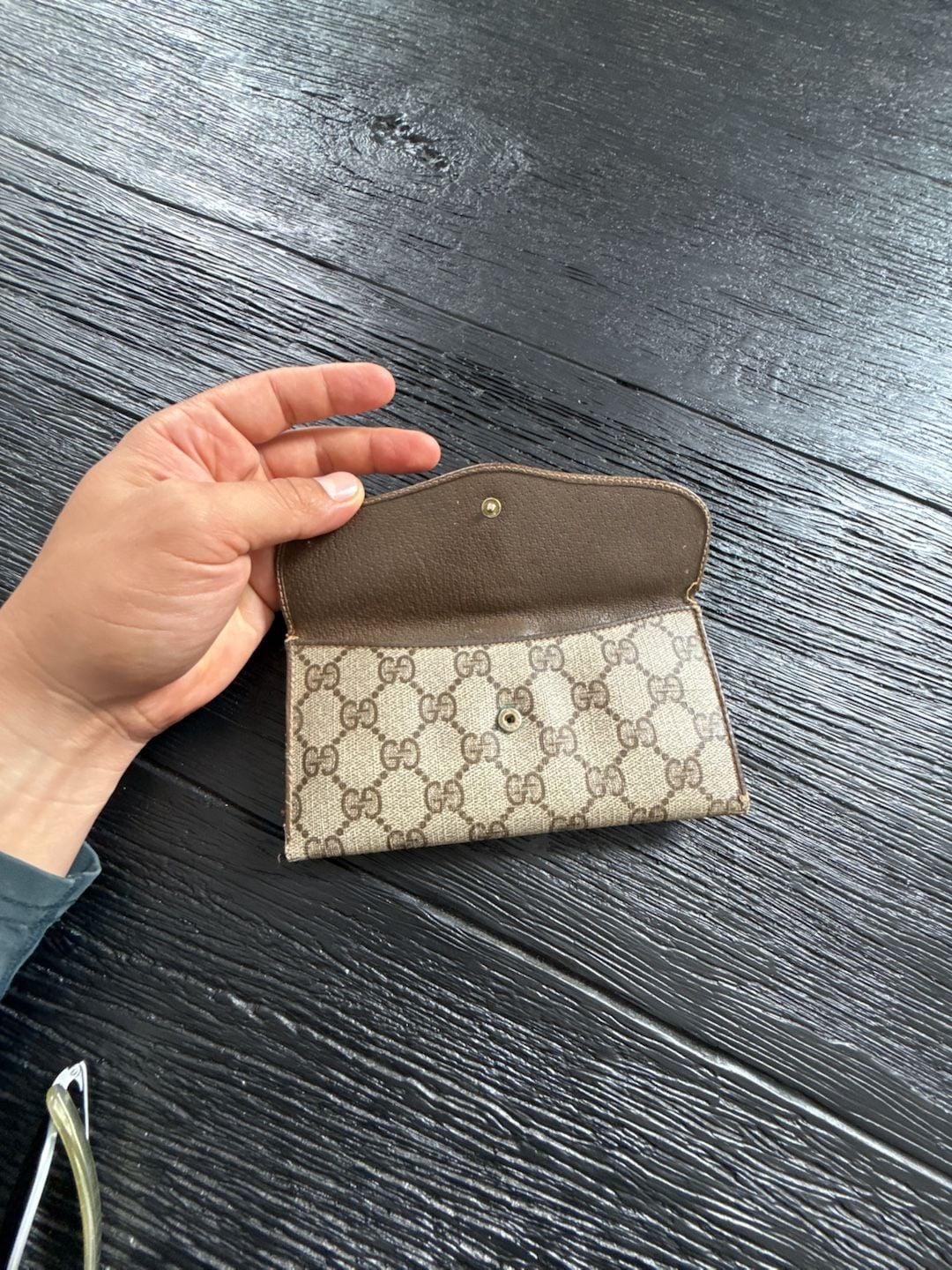 Vintage Gucci Accessory Collection GG Supreme Web Long Wallet 7