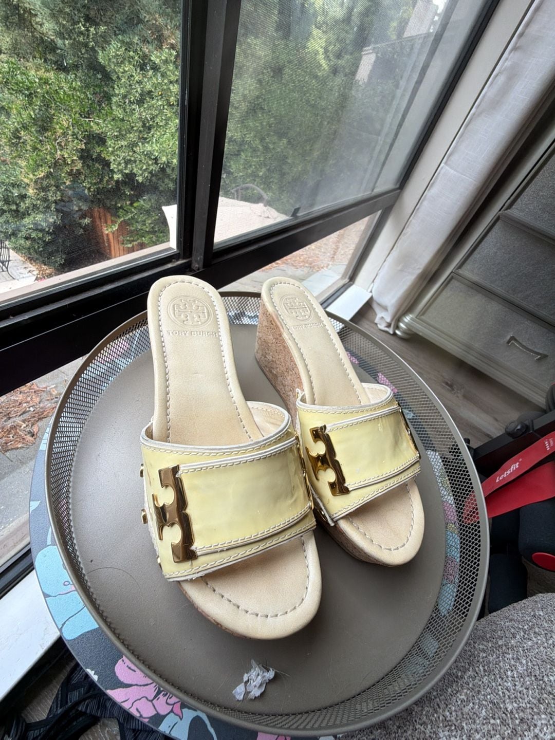Tory Burch Yellow Patent Leather Logo Cork Wedge Sandals size 6M 2