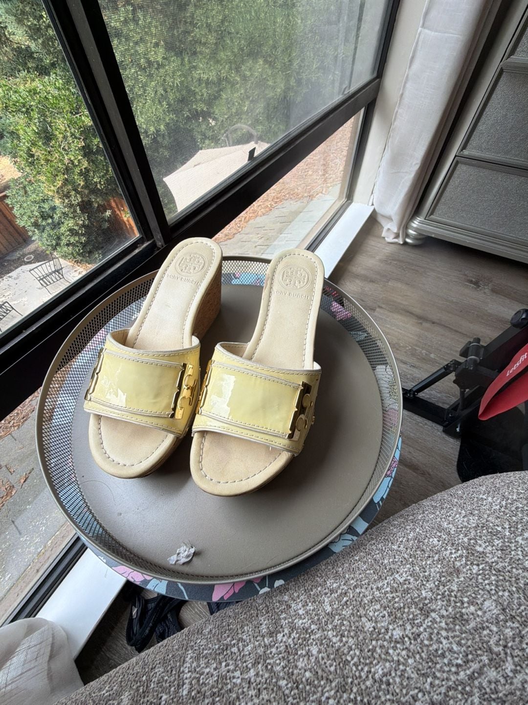 Tory Burch Yellow Patent Leather Logo Cork Wedge Sandals size 6M 3