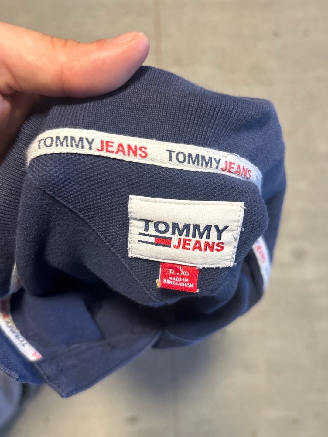 Y2K Tommy Jeans New York City Graphic Polo Shirt Navy Blue Size XL 4