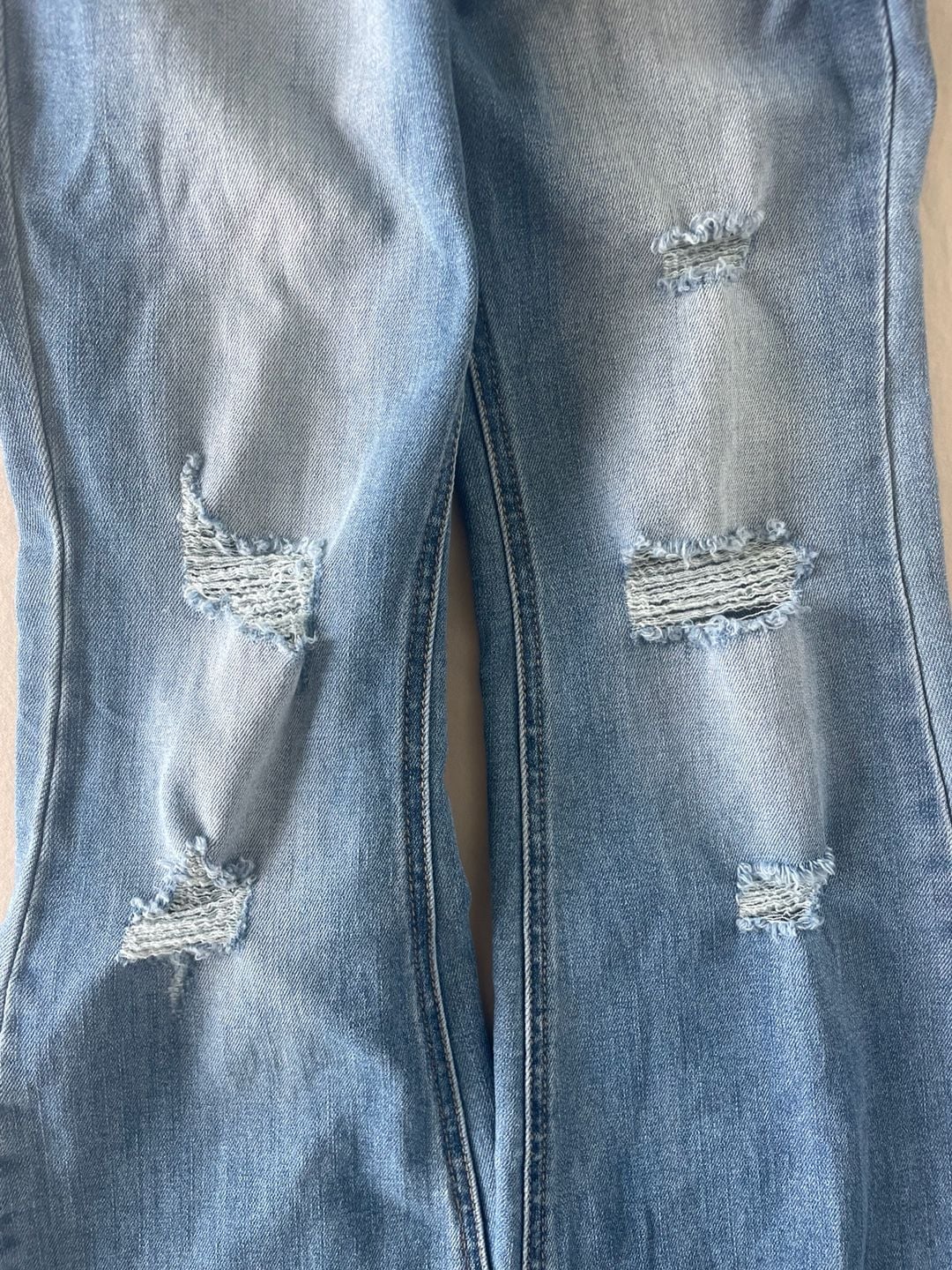 Distressed Women's Size M Button Fly Flare Jeans 4