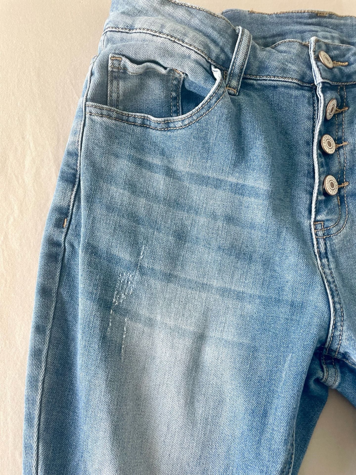 Distressed Women's Size M Button Fly Flare Jeans 6