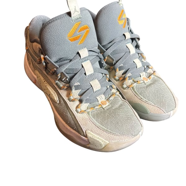 Jordan Luka 2 Size 10 Basketball Shoes
