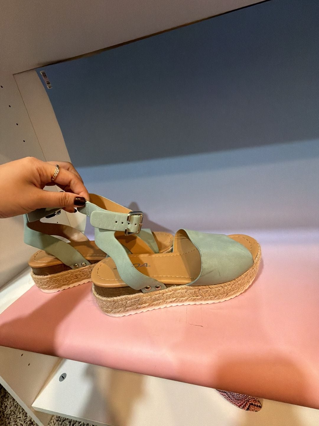 Soda Sage Green Faux Suede Ankle Strap Espadrille Platform Sandals 6