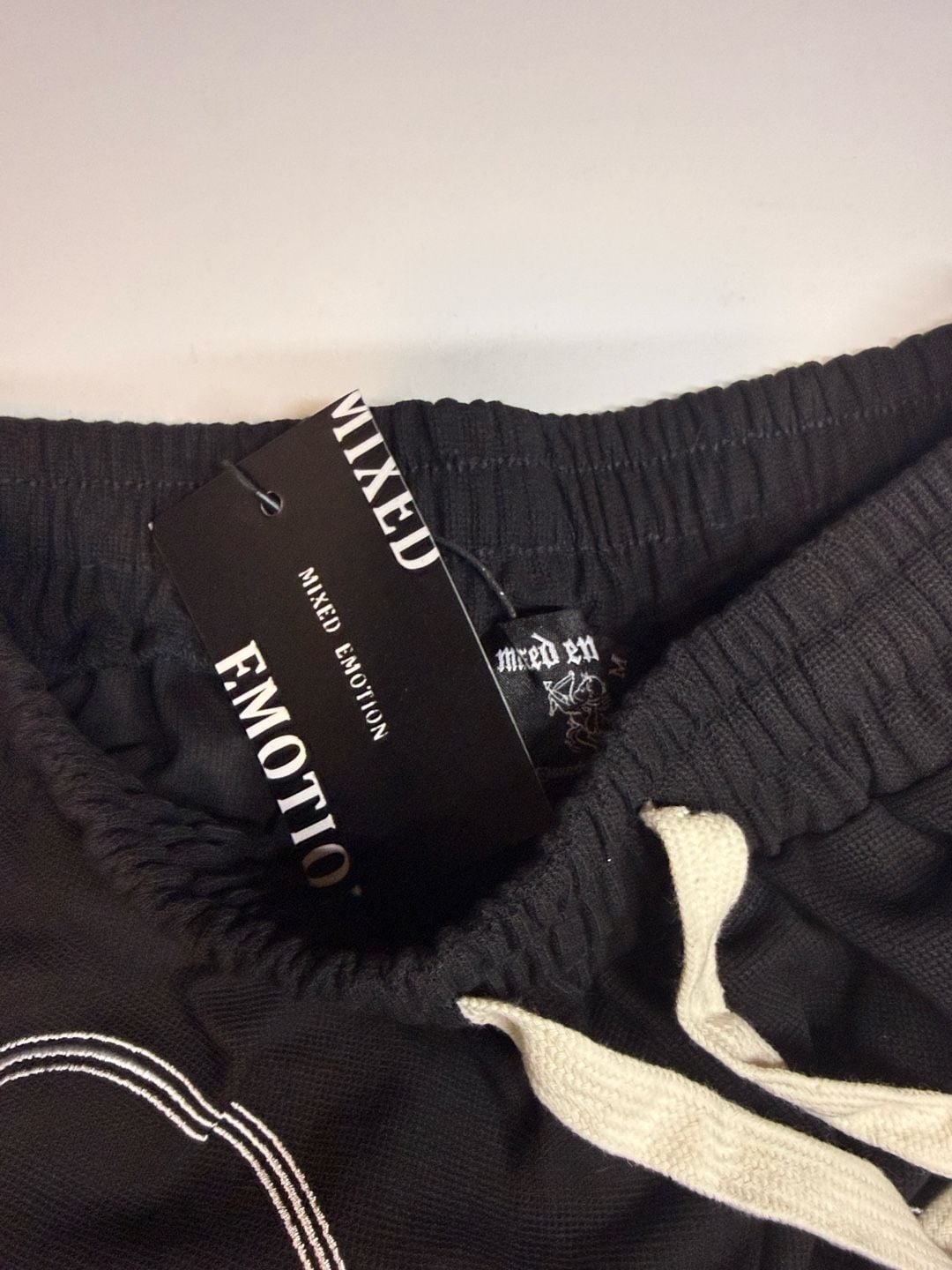Mixed Emotion Waffle Knit Shorts Black Size M 2
