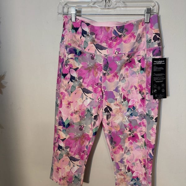 Skechers GoWalk High-Waisted Capri Leggings Floral Size L