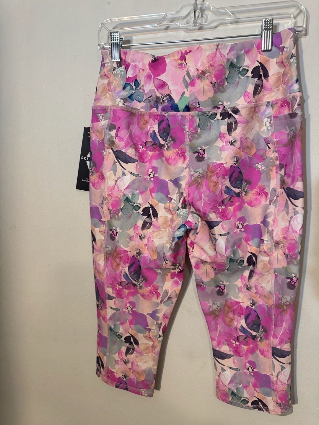 Skechers GoWalk High-Waisted Capri Leggings Floral Size L 3