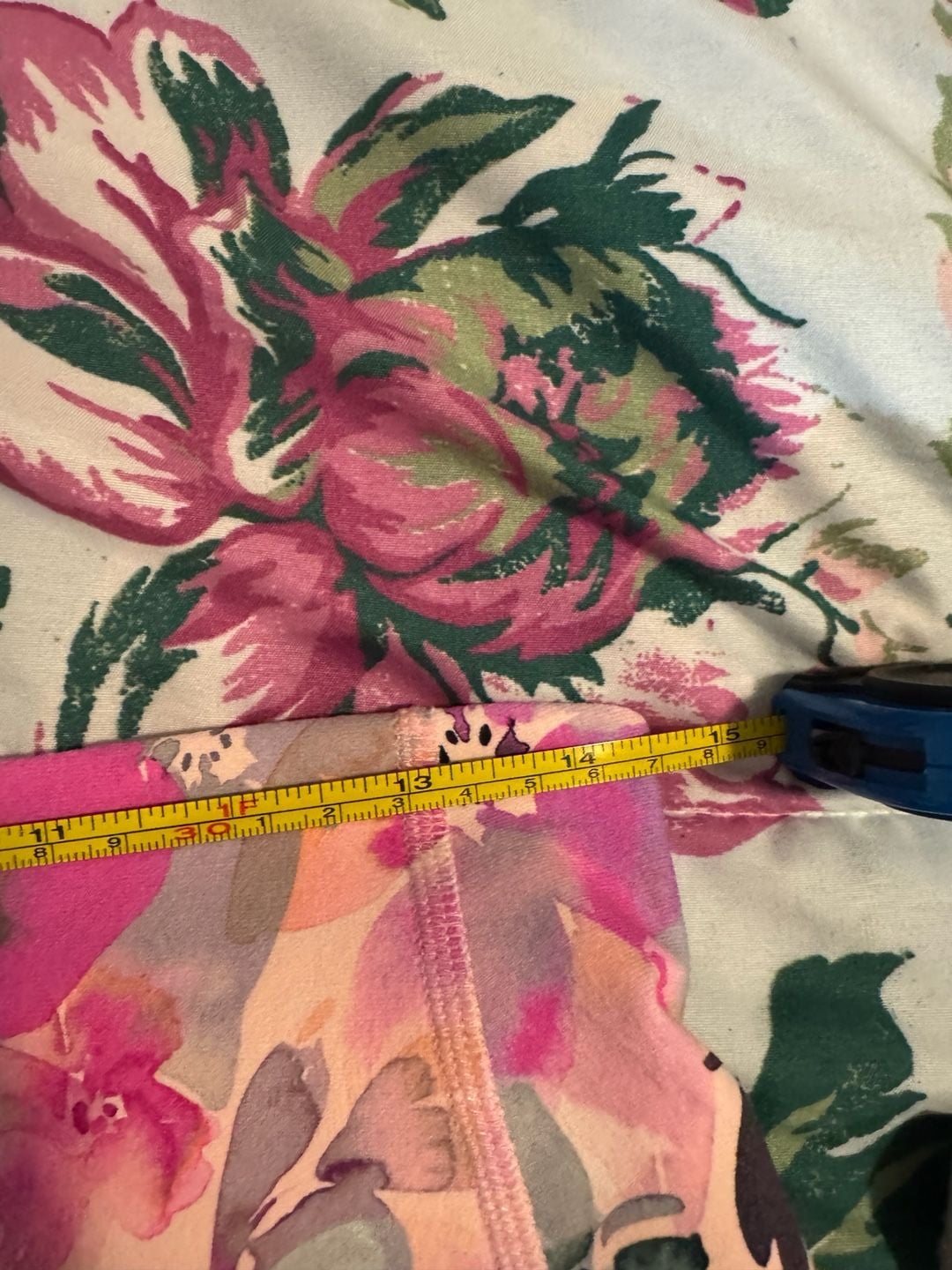 Skechers GoWalk High-Waisted Capri Leggings Floral Size L 5