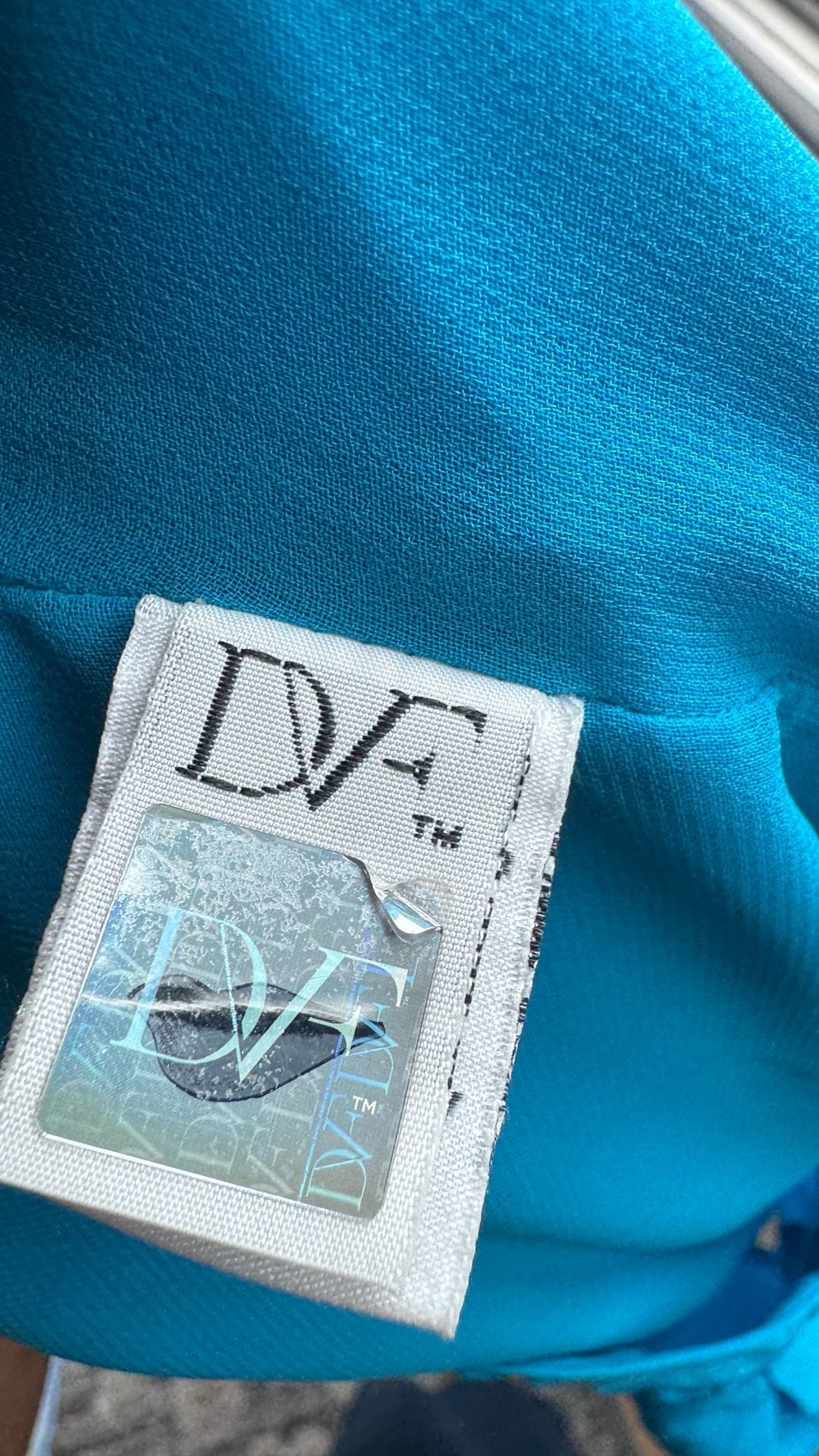 Diane Von Furstenberg 100% silk top 4