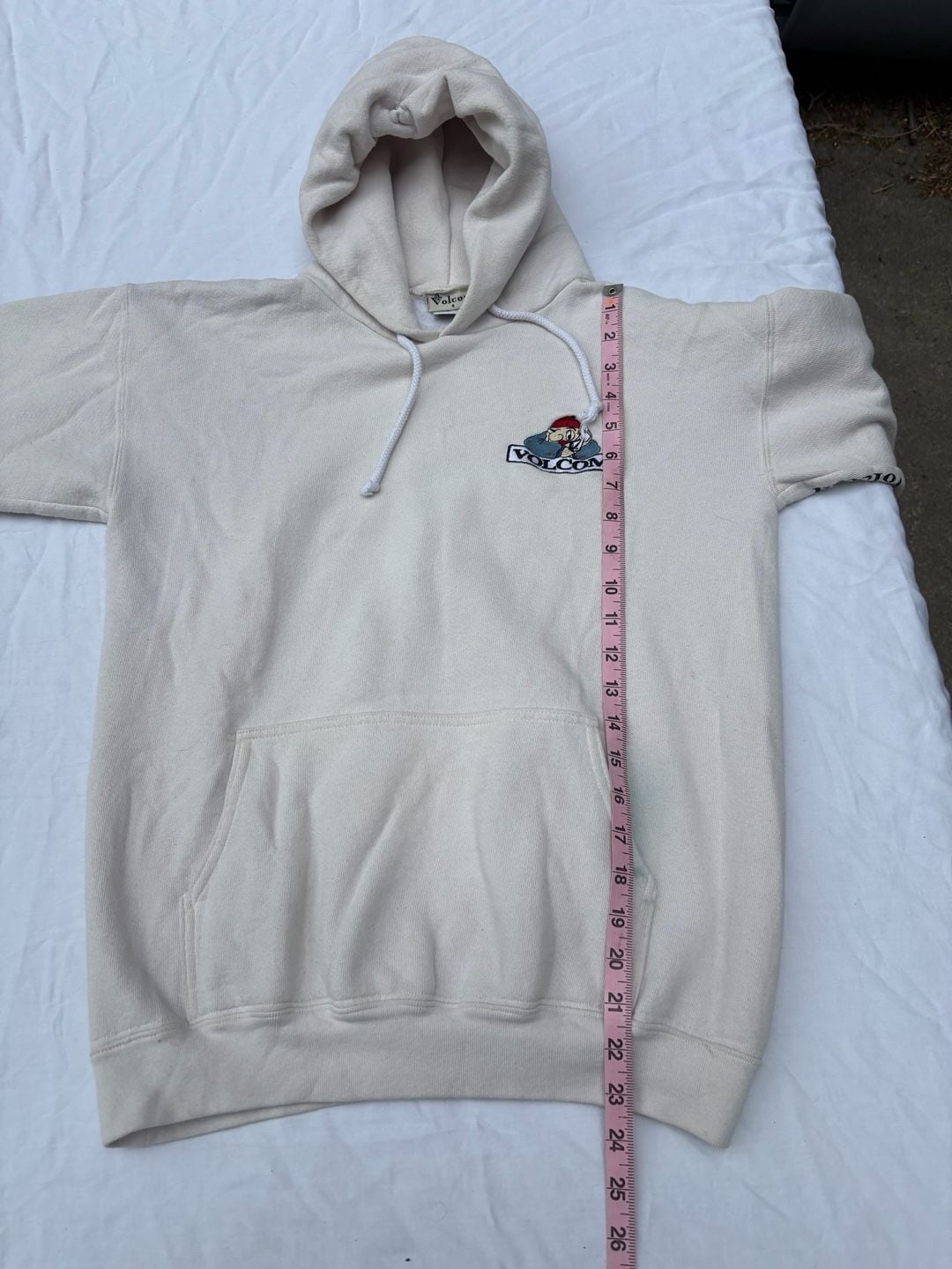 Vintage Volcom Embroidered Logo Hoodie 6