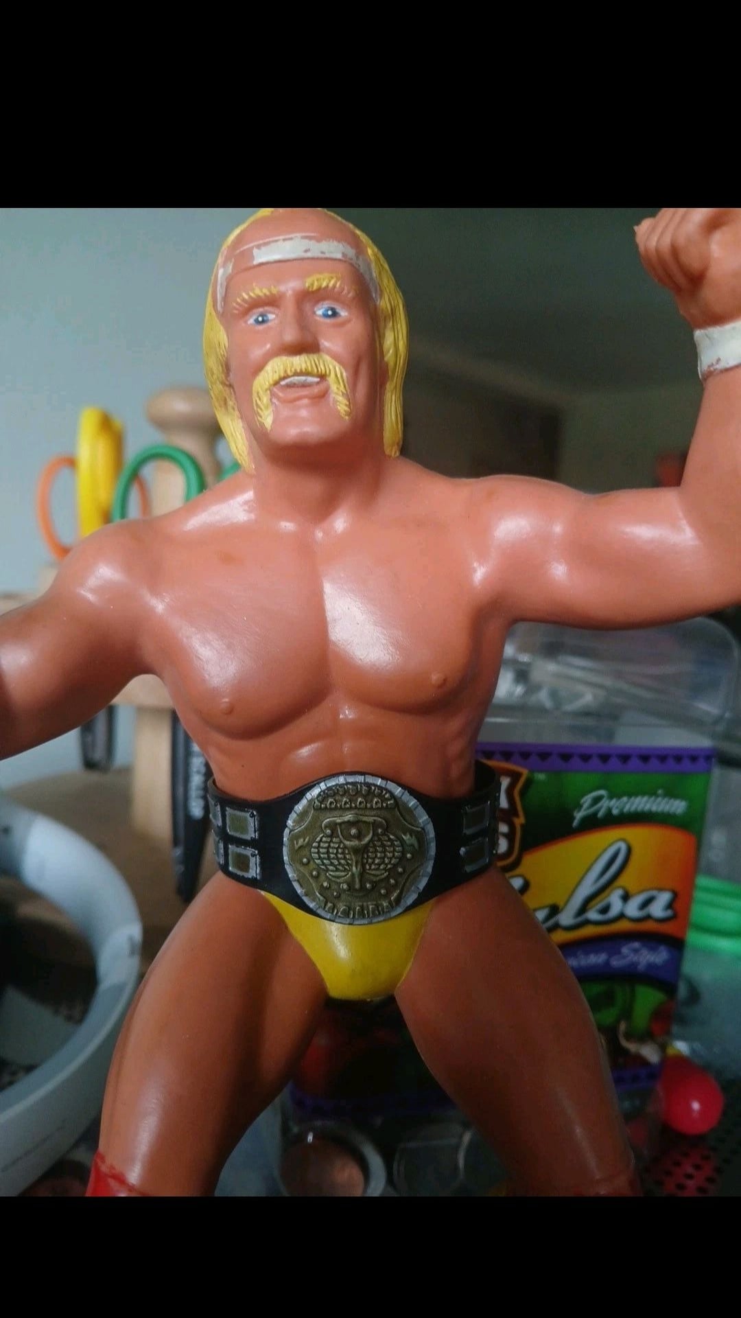 Vintage 1980s LJN WWF Hulk Hogan Wrestling Figure 5