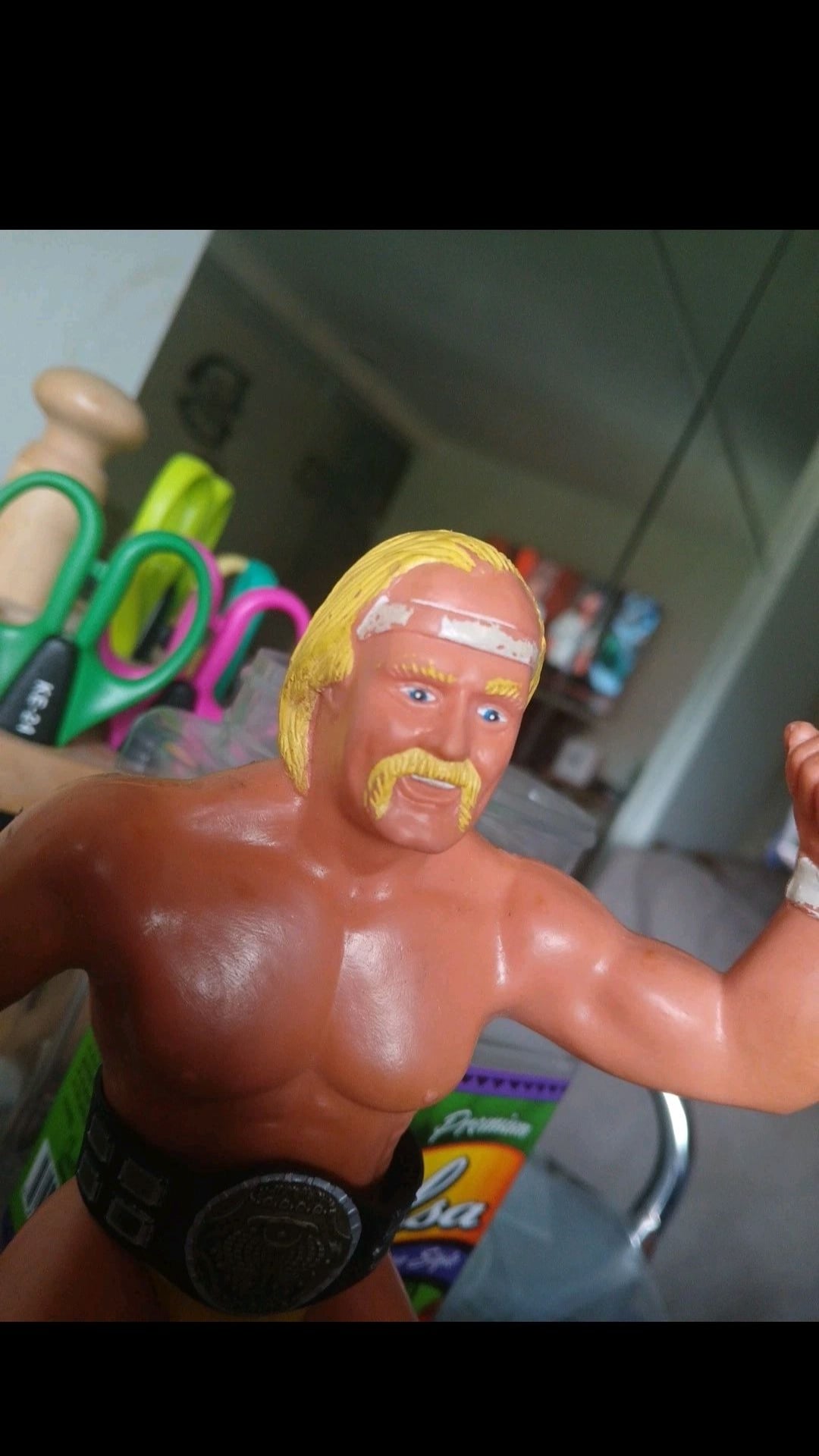 Vintage 1980s LJN WWF Hulk Hogan Wrestling Figure 7