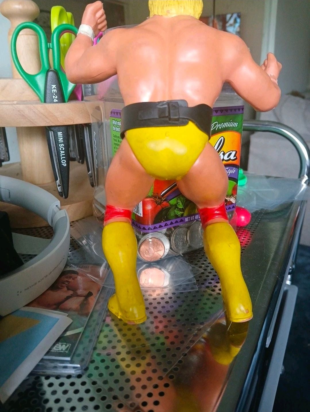 Vintage 1980s LJN WWF Hulk Hogan Wrestling Figure 8