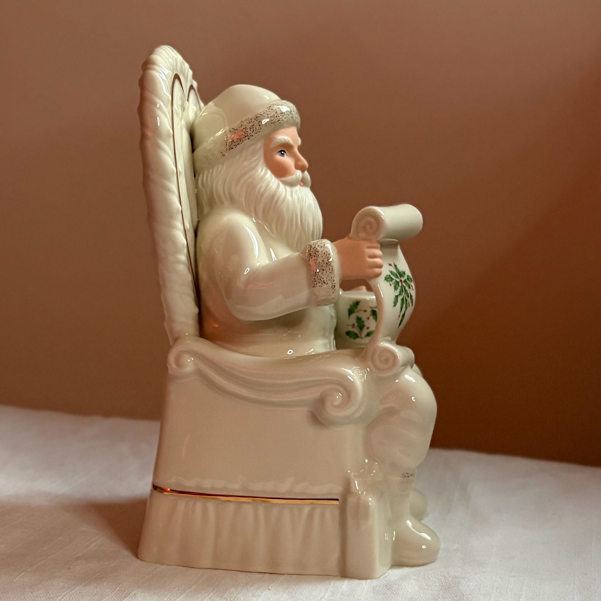 Lenox For The Holidays Naughty or Nice Santa Figurine 7