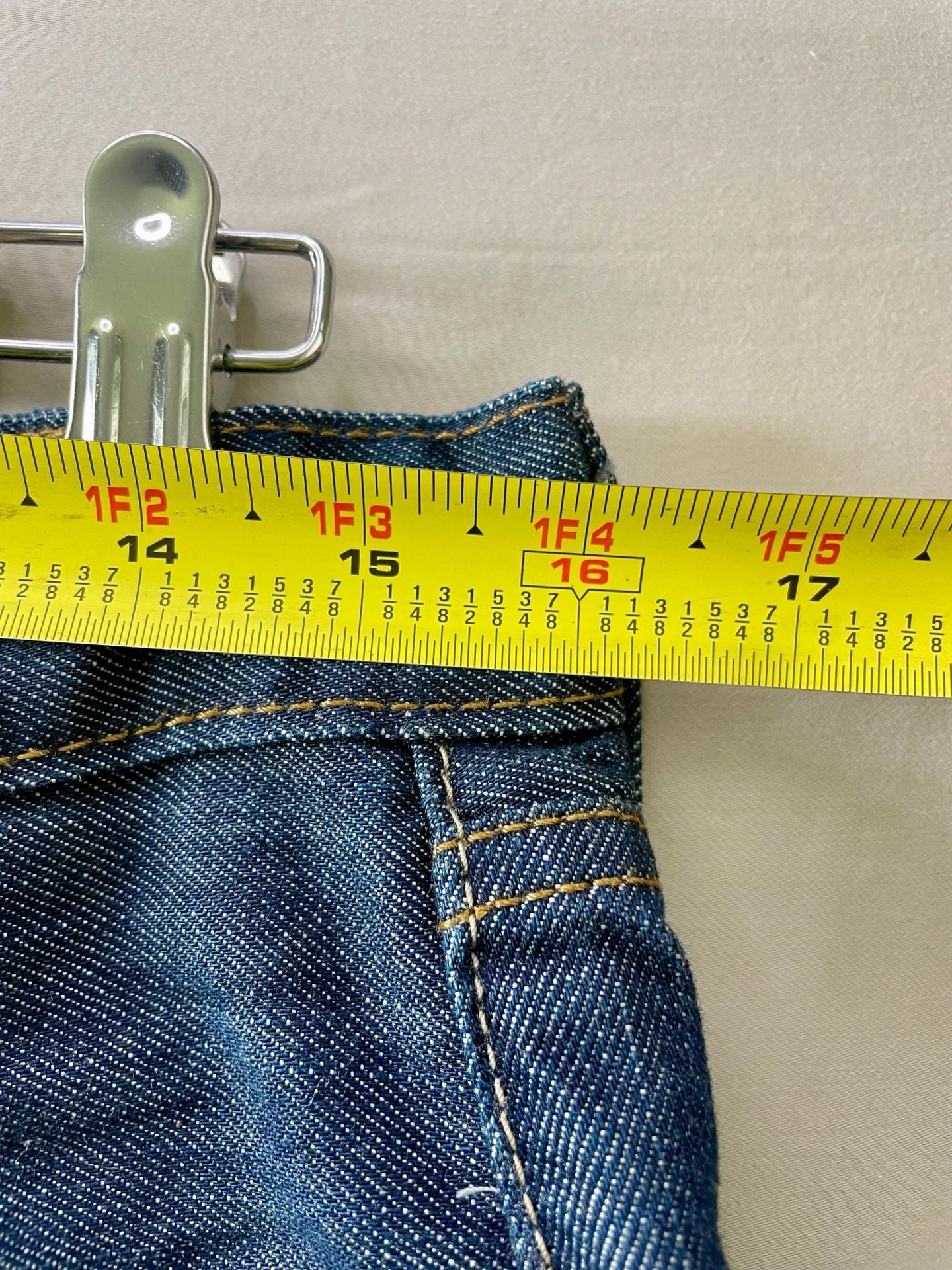 Levi's 501 Original Straight Leg Button-Fly Jeans 32x30 17