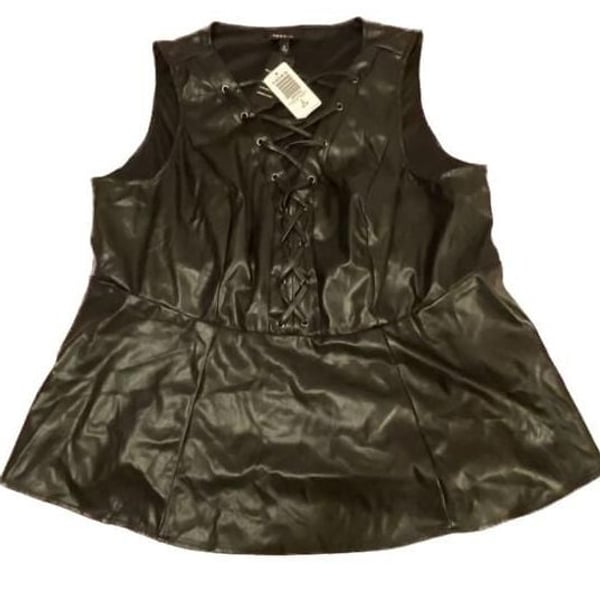 Torrid Black Faux Leather Lace-Up Peplum streetwear (2X)
