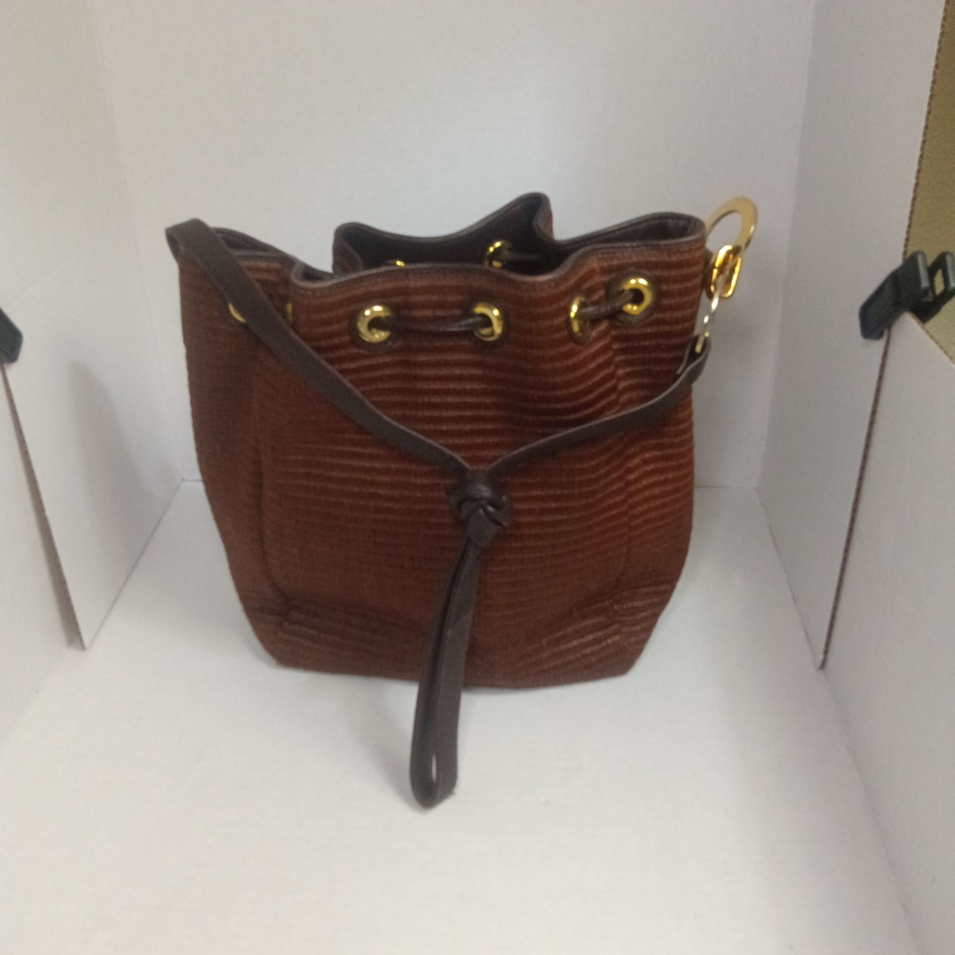 Susan Gail Vintage Brown Woven Straw Bucket Bag 9