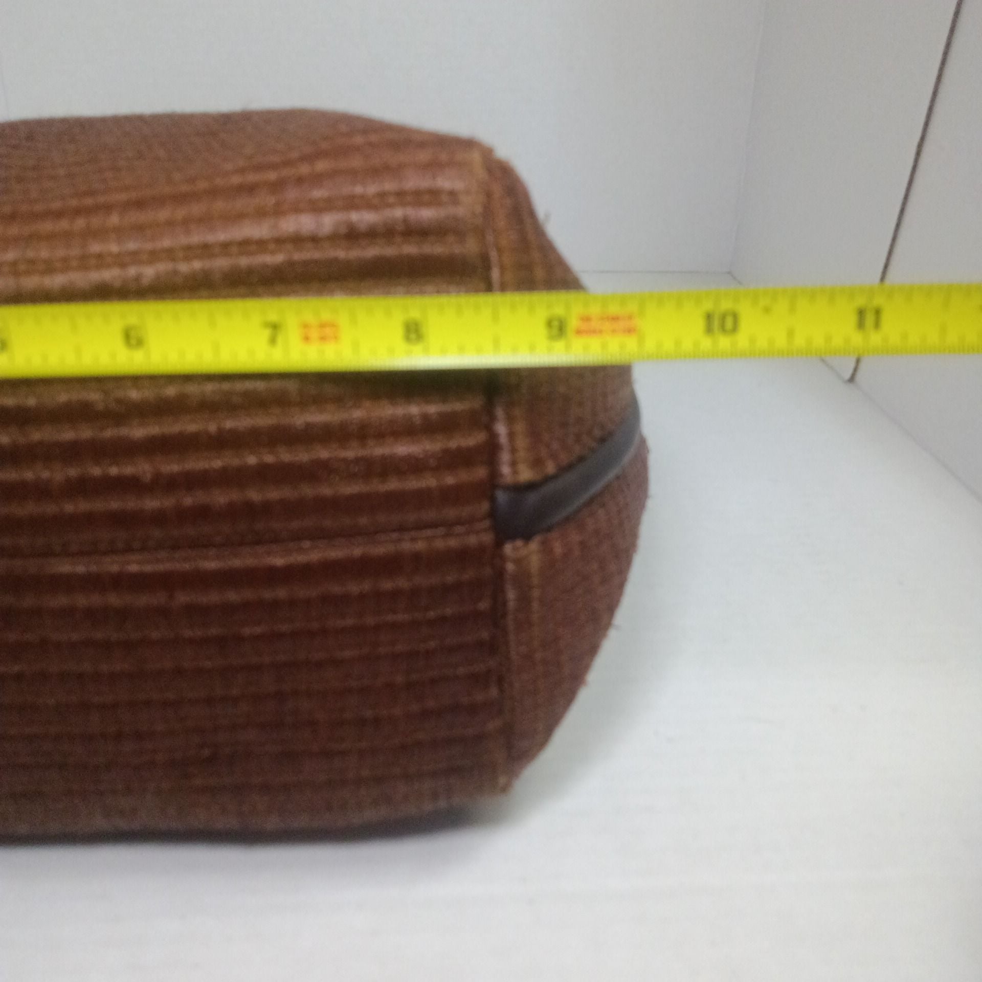 Susan Gail Vintage Brown Woven Straw Bucket Bag 12