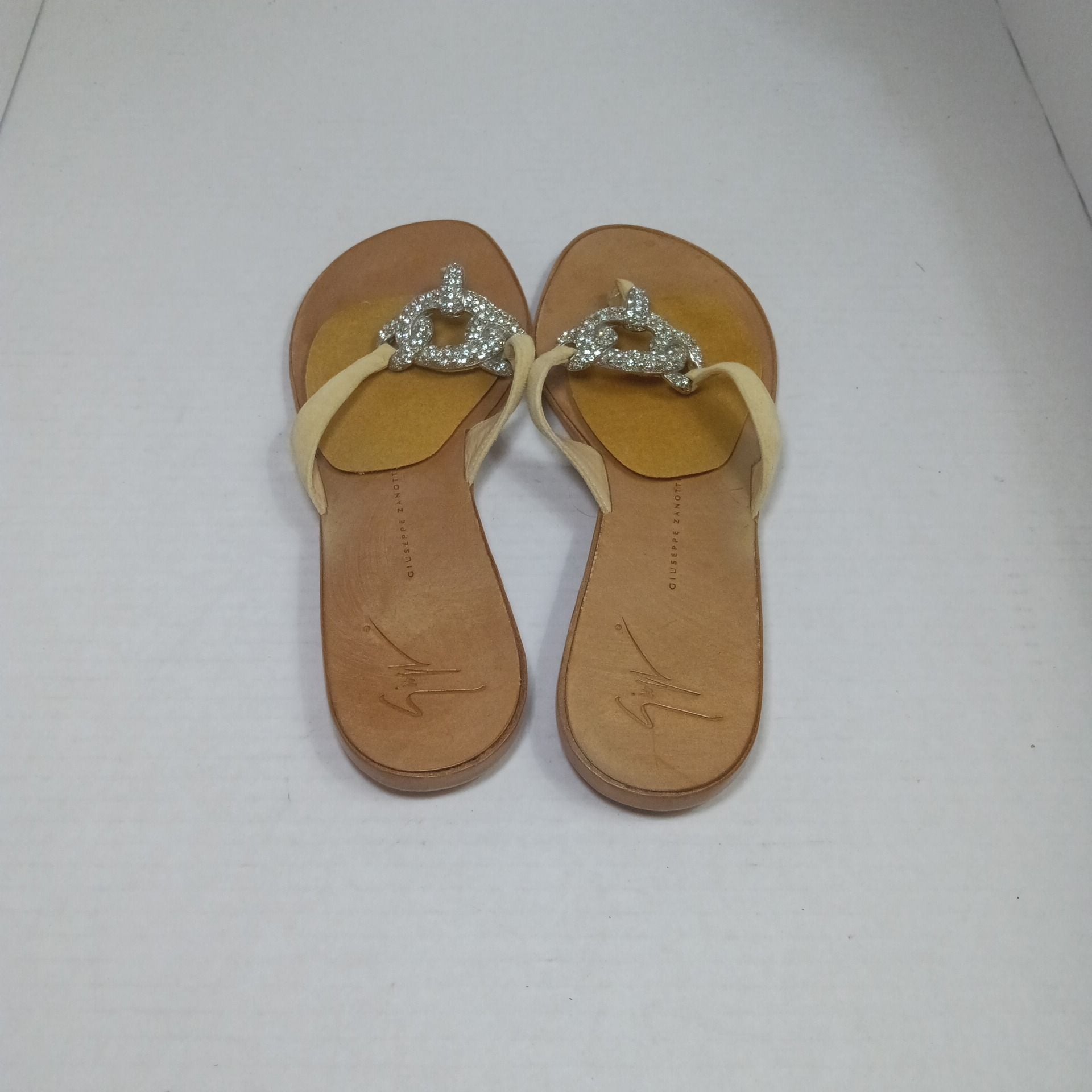 Giuseppe Zanotti Crystal Embellished Suede Thong Sandals Size 7.5B 3