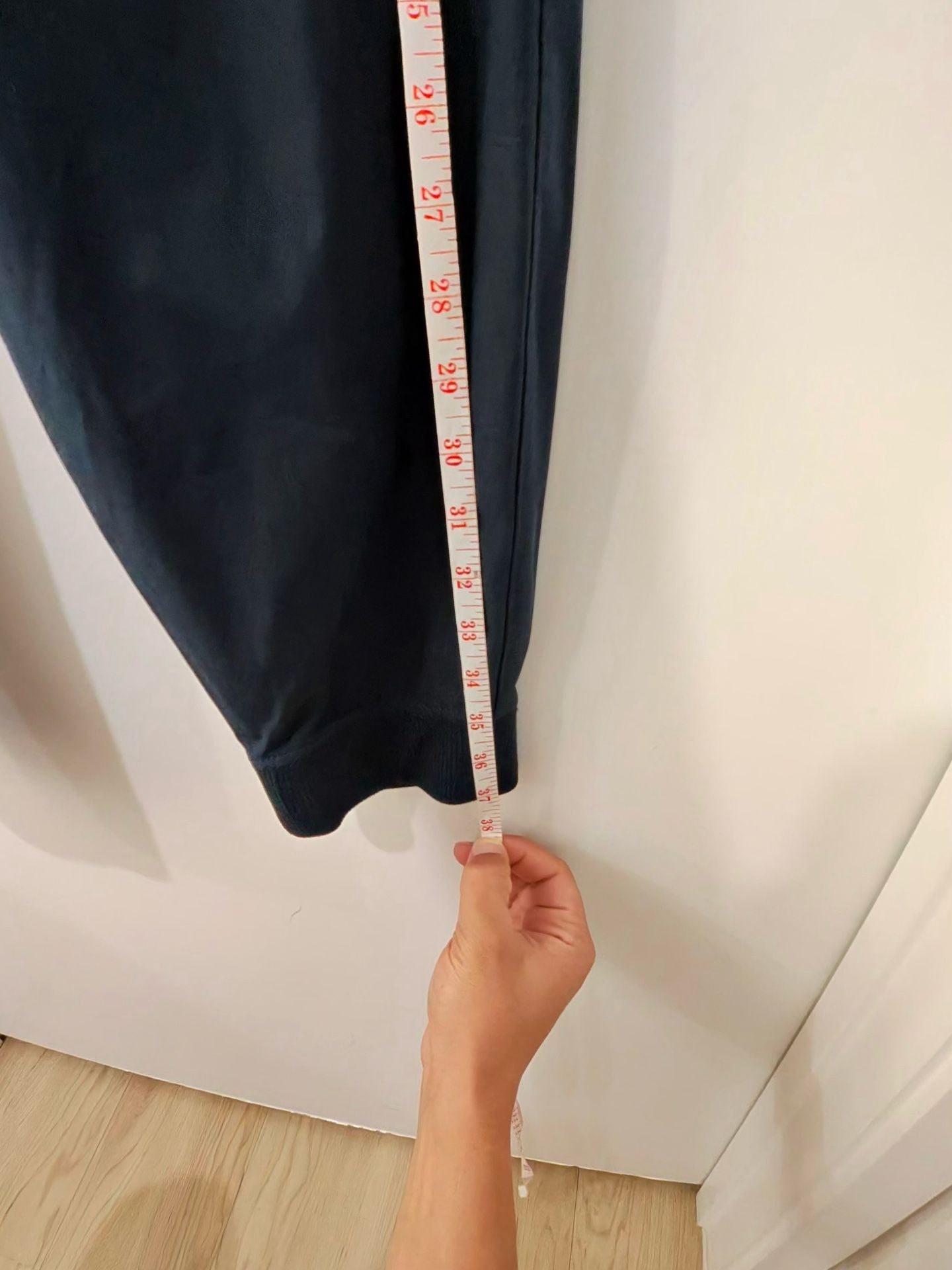 Vuori The Rise The Shine Joggers Size Medium 8