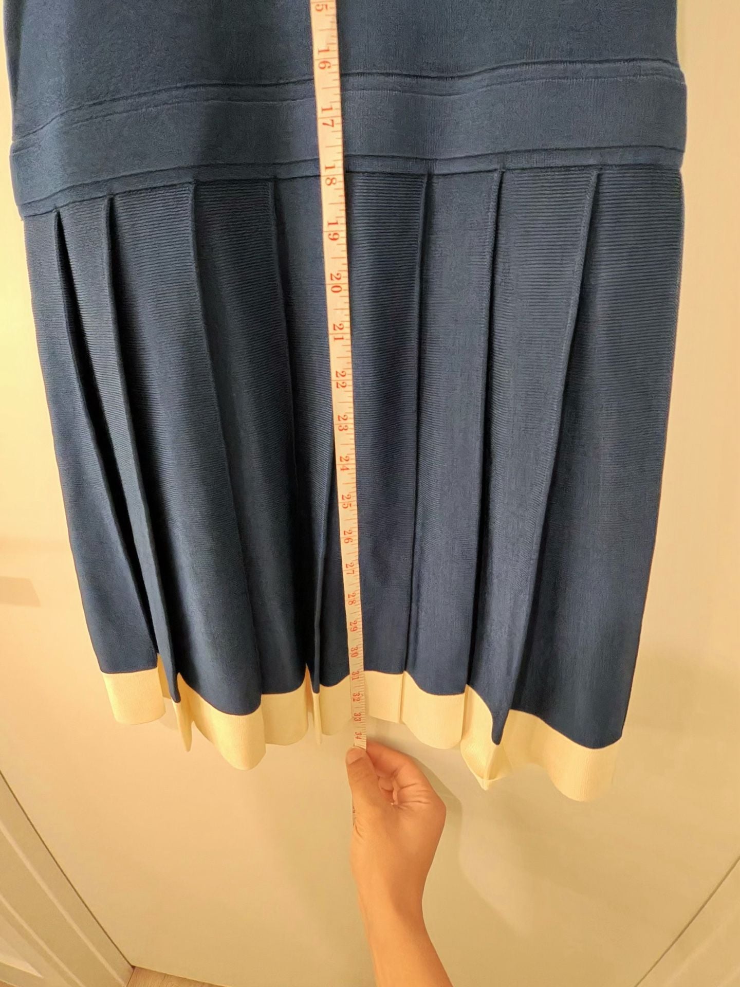 Alexis Moritz Pleated Knit Polo Dress Navy Cream Size M 10