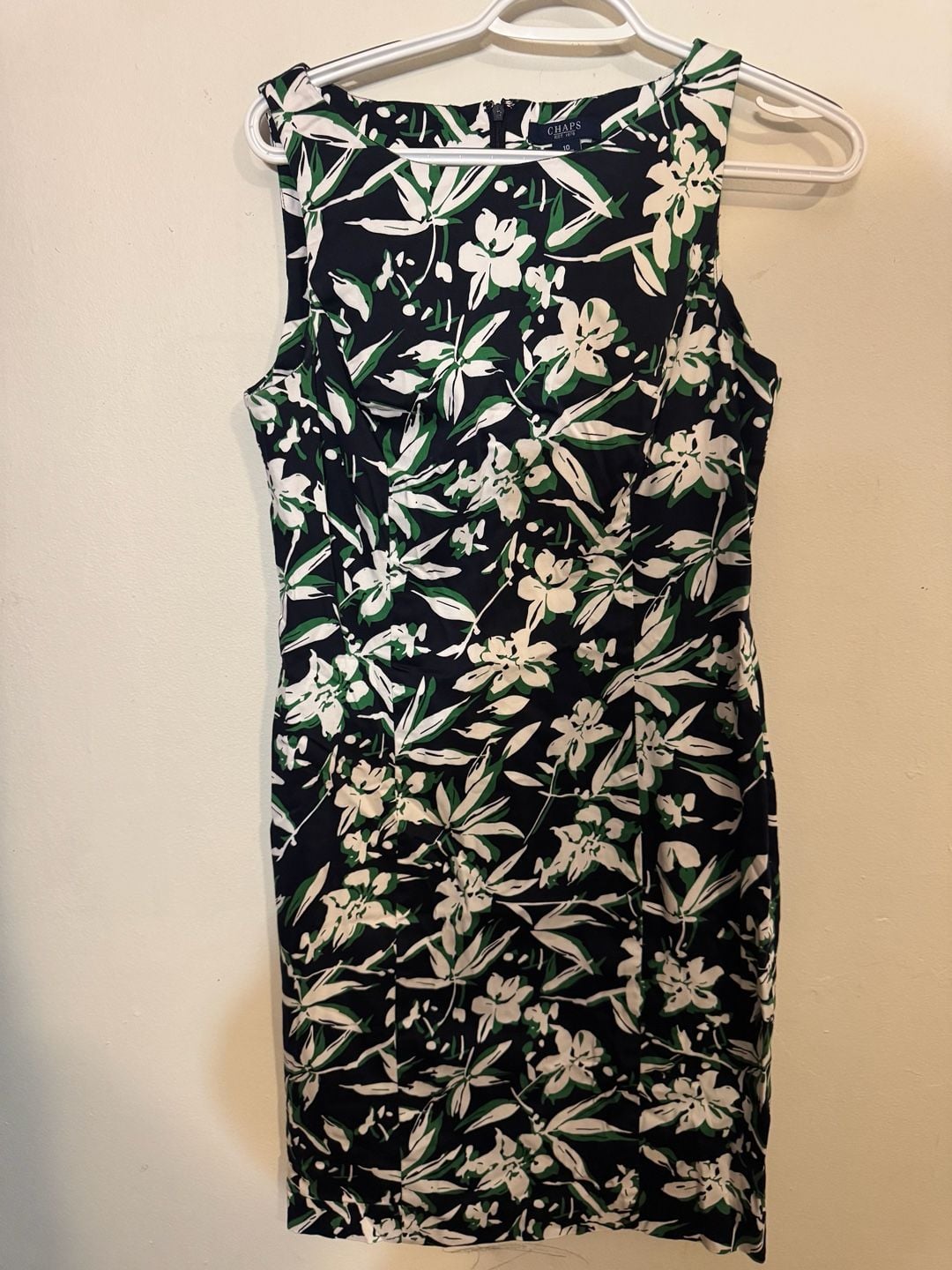 Chaps Size 10 Sleeveless Floral Sheath Dress Navy Green White 1