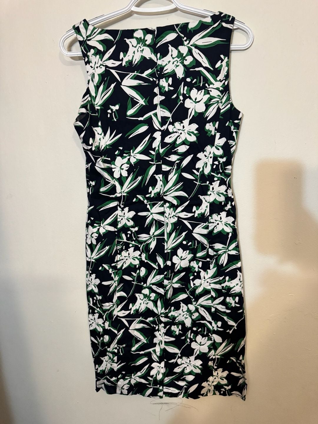 Chaps Size 10 Sleeveless Floral Sheath Dress Navy Green White 2