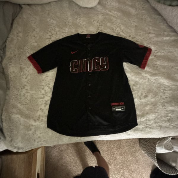 Nike Cincinnati Reds Elly De La Cruz City Connect Baseball Jersey