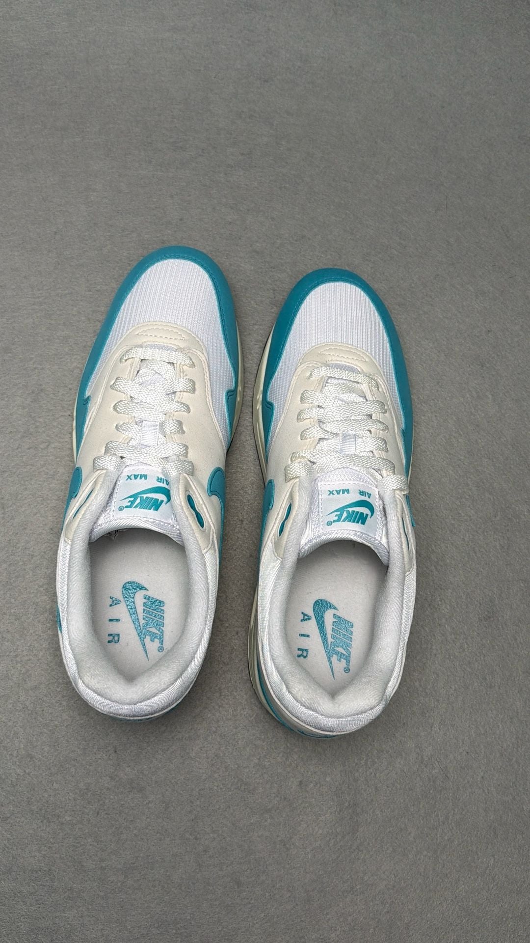 Nike Air Max 1 Clear Jade White Womens Size
11 Mens 9.5 DZ2628-107 7