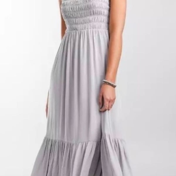 Z Supply Women's Size L Smocked Bodice Tiered Maxi Dress