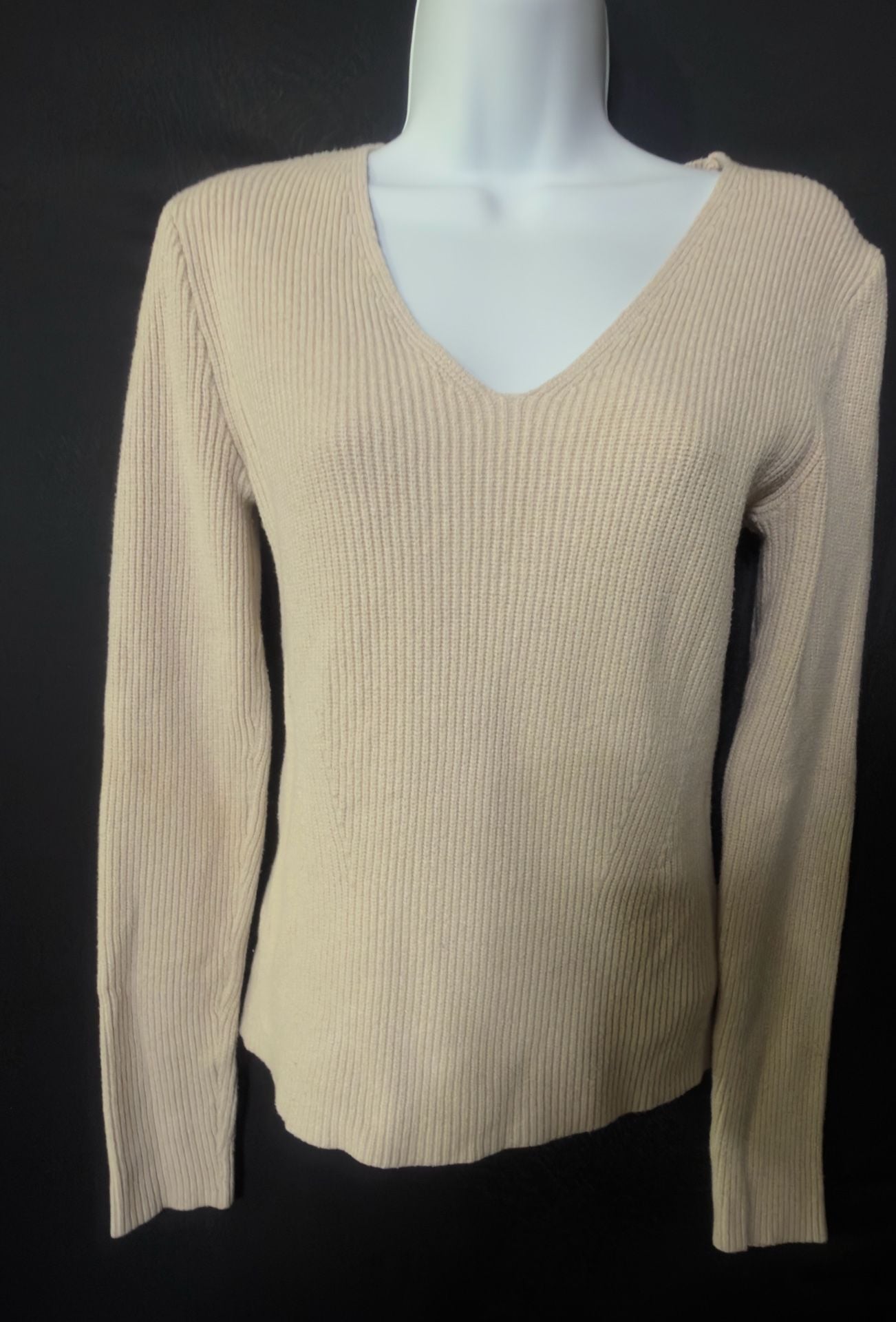 Truth by Republic Women's Beige Ribbed V-Neck Long Sleeve Sweater Size M 3