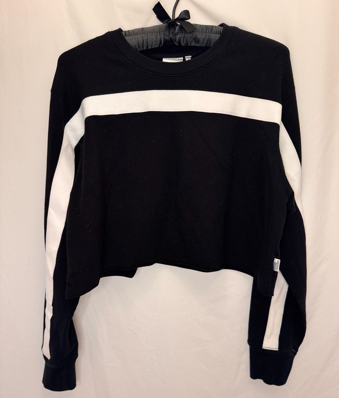 Good American Size 3 Black and White Striped Cropped Sweatshirt 2