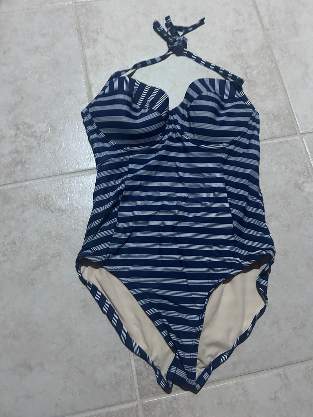 Merona Women's Striped Halter One-Piece Swimsuit Size M 1