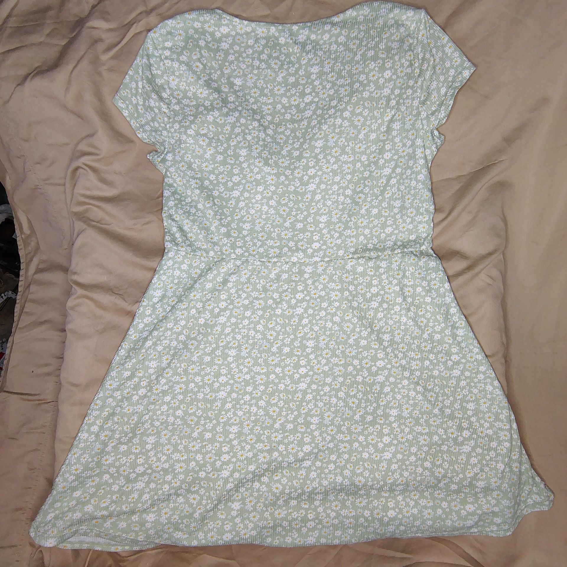 Y2K No Boundaries Green Daisy Floral Ribbed Hook and Eye Mini Dress Size XL (15-17) 10