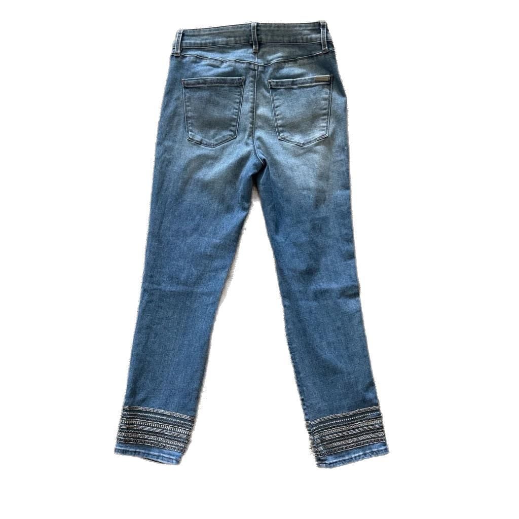 Product thumbnail 5